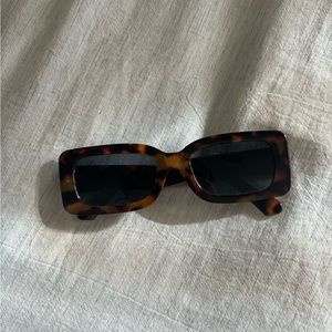 Urban Outfitters Sunglasses